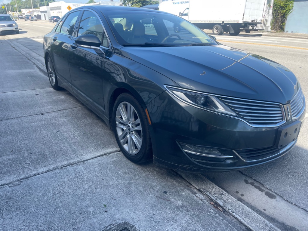 2015 Lincoln MKZ Base's photo