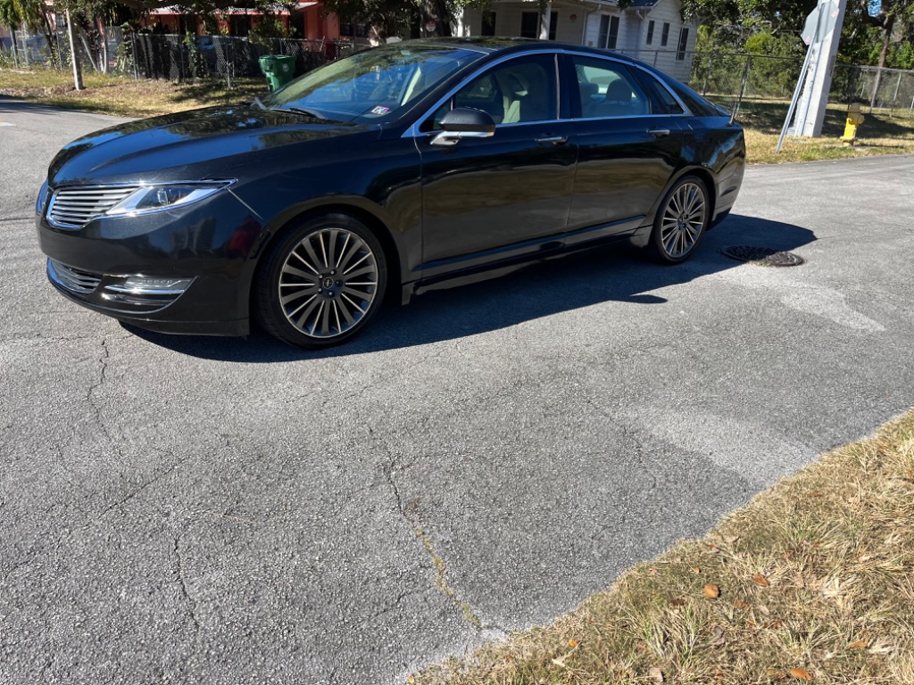 2014 Lincoln MKZ Base's photo