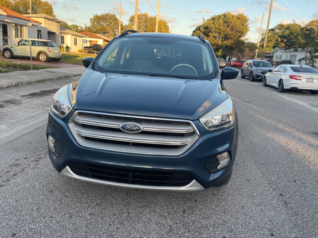 2018 Ford Escape SE's photo
