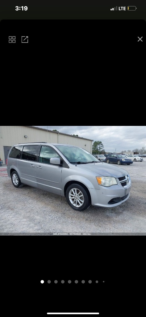 2013 Dodge Grand Caravan SXT's photo