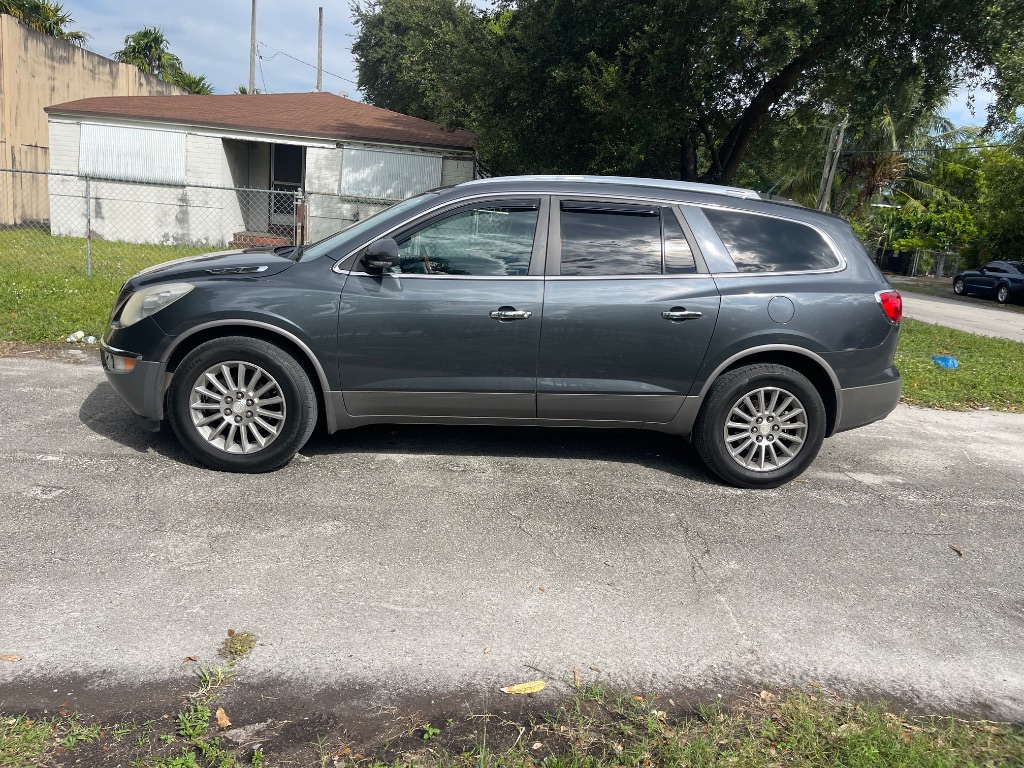 2012 Buick Enclave Leather's photo