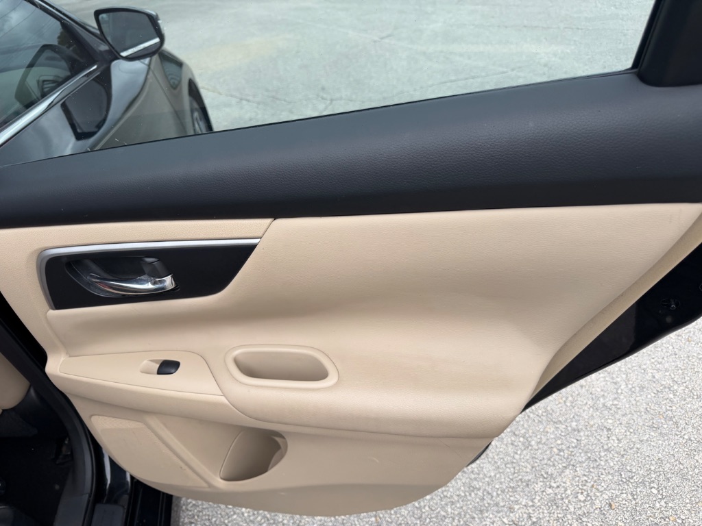 2017 Nissan Altima SL - Photo 44