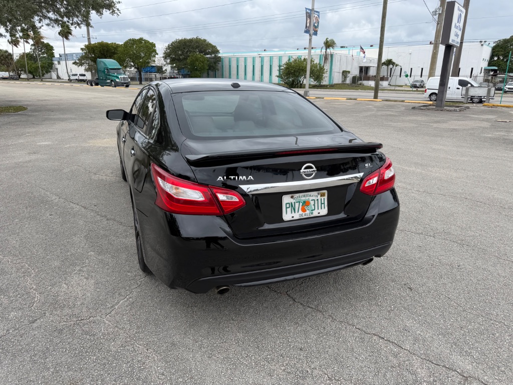 2017 Nissan Altima SL - Photo 27