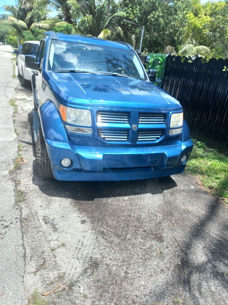2010 Dodge Nitro SXT 4X4's photo